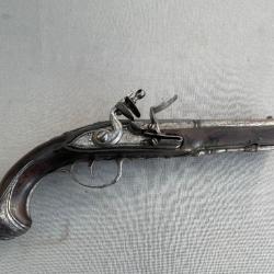 PISTOLET A SILEX D'OFFICIER EPOQUE LOUIS XV