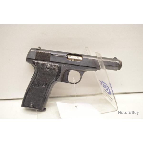 pistolet MAB modle D calibre 7,65