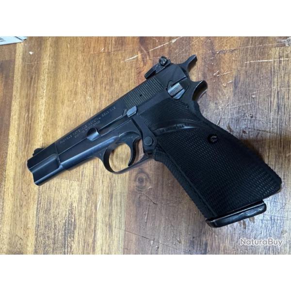 Pistolet - Browning FN Herstal - GP 35 - 9MM - 1 sans prix de rserve - AR04479