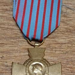 Médaille militaire - Croix du Combattant (2)