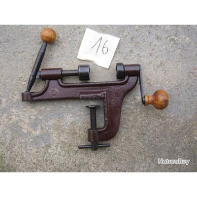 ANCIEN SERTISSEUR DE cartouches de chasse calibre 16 - accessoire de chasse EUR 9,00 - FR