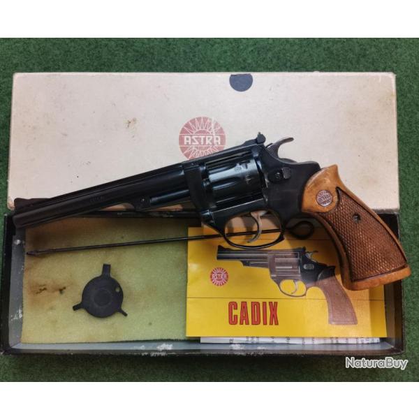 Revolver double action ASTRA modle CADIX - Calibre 22LR - Canon 6" - 9 coups - Boite d'origine (Occ