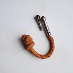 Ancien briquet à AMADOU. Modèle ancien années 1930 taxe, fonctionne