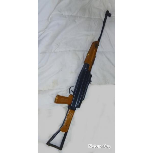 Carabine   Plomb Artemis Tytan B5 cal 5.5 Type AK47