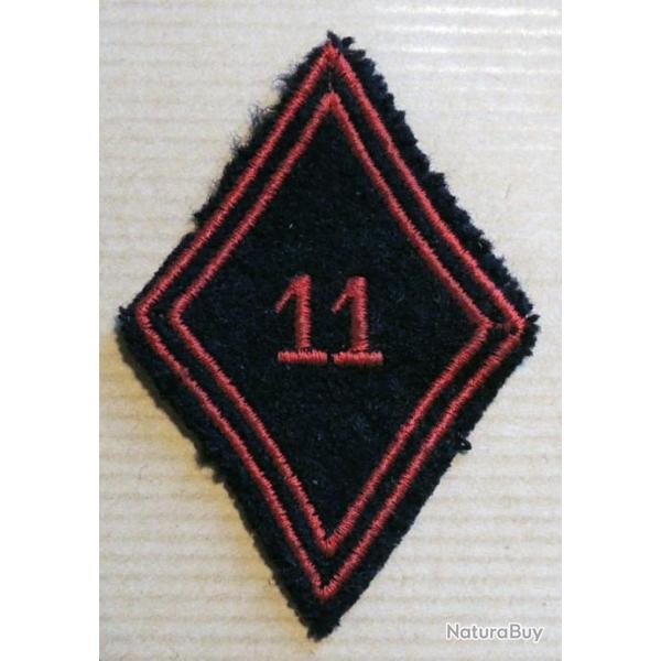 Patch  coudre losange mod 45 Rgiment d'Infanterie 11 RI pour collection ne pas porter.