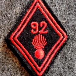 Patch losange mod 45 92° RI Infanterie (Clermont-Fd) troupe pour collection ne pas porter.