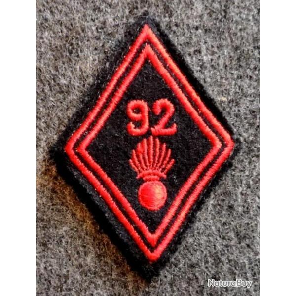 Patch losange mod 45 92 RI Infanterie (Clermont-Fd) troupe pour collection ne pas porter.