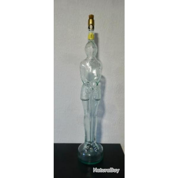 GRANDE BOUTEILLE 80 CMS EN FORME DE CHEVALIER
