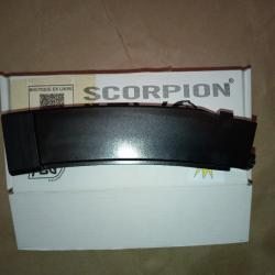 lot 3 chargeurs scorpion