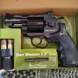 Réplique de poing Dan Wesson 2.5 pouces