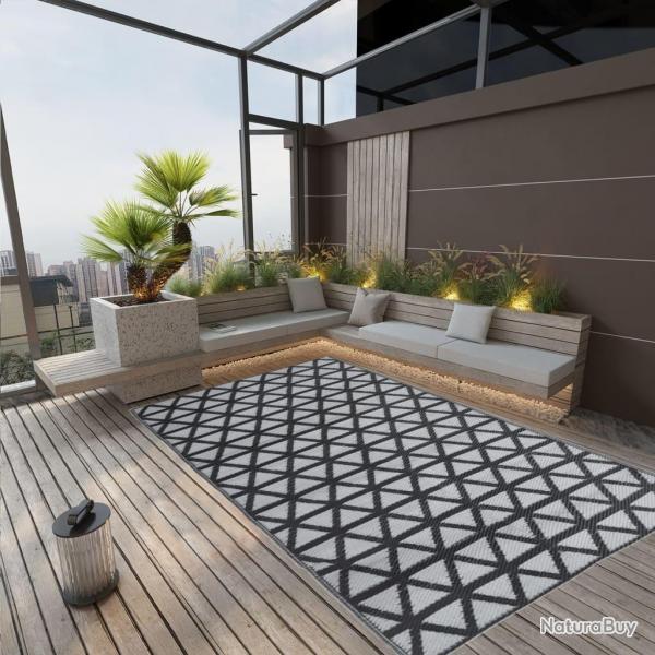 Tapis d'extrieur ARAKIL Noir 140x200 cm PP alsavelo