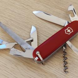 Victorinox Couteau Suisse Mountaineer small 235kmaU 84mm Victoria 1961-1968