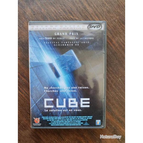 DVD  "CUBE"