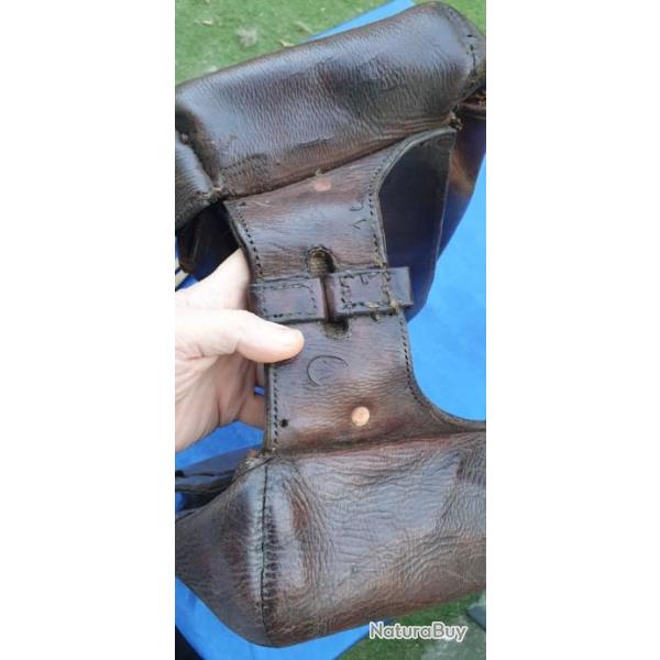 Superbe pice  , DOUBLE Sacoches cheval cuir grosse paisseur de qualit suprieure et anciennes.