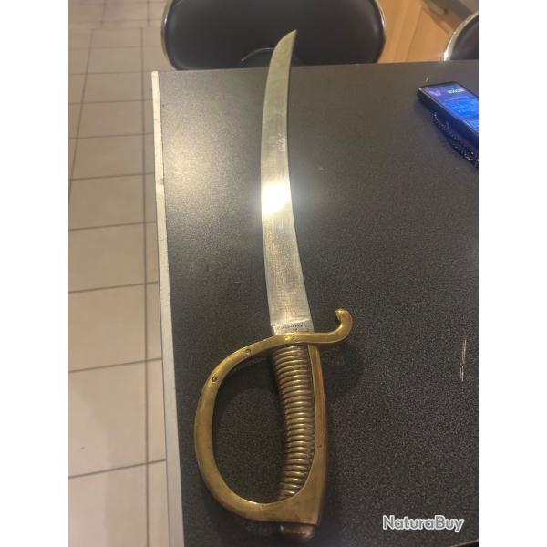Sabre briquet