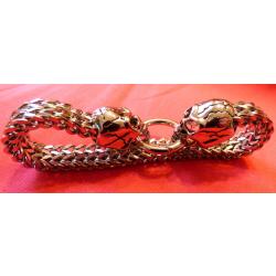 SUPER BEAU BRACELET EN ACIER INOX ARGENTE AVEC 2 TÊTES DE MORT SE FAISANT FACE MORDANT LE FERMOIR