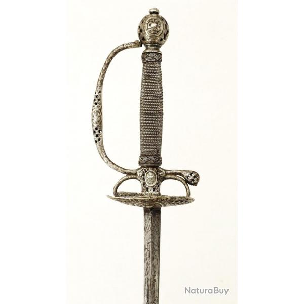 PE DE COUR EPOQUE LOUIS XV EN ARGENT REPERC SIGN BOURDIN PARIS VERS 1770 - FRANCE ANCIENNE MONAR