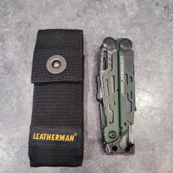 Leatherman Signal Topo vert