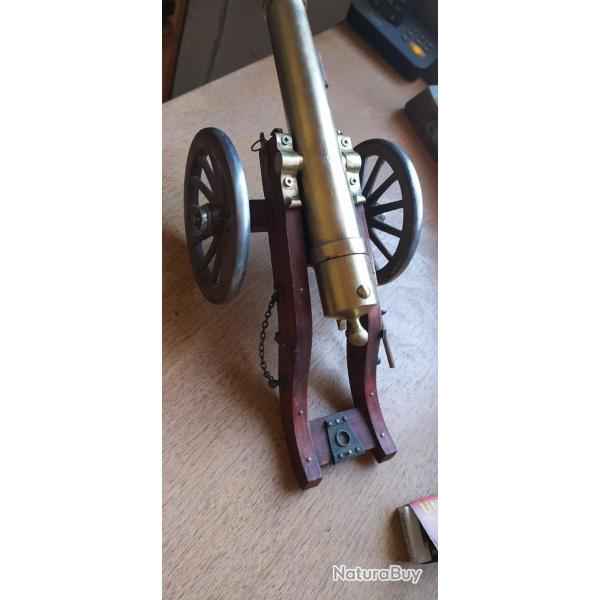 Canon d'artillerie a ptard