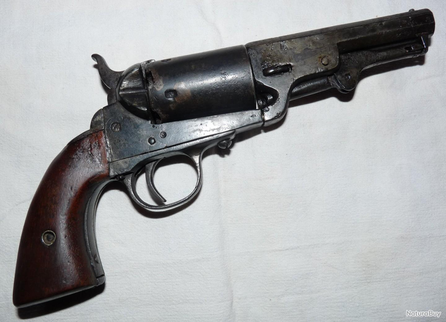 REVOLVER TYPE COLT NAVY 1851 (Poudre noire) A RESTAURER OU POUR PIECES ...