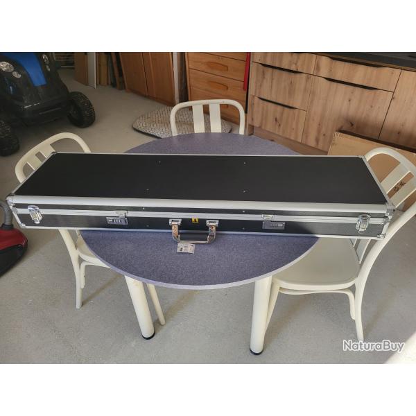 mallette fusil avec combinaison pour transport arien