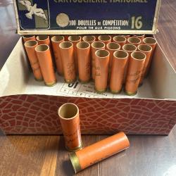 Lot de 54 douilles en carton pour calibre 16