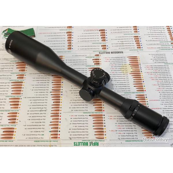 Lunette HAKKO (JAPAN OPTICS LTD) 4-16x56