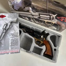 Pietta Colt Navy Sheriff 1851 cal.36 Frame Acier. Jamais tire comme neuf.