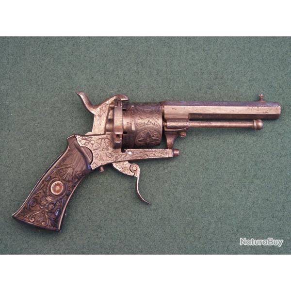 Classique petit revolver belge de type Lefaucheux (A623)