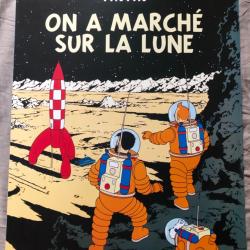 Affiche, poster, : TINTIN on a marché sur la lune  43 x 61 cm