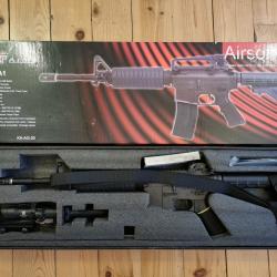 AIRSOFT Colt M4A1 King Arms full métal + accessoires