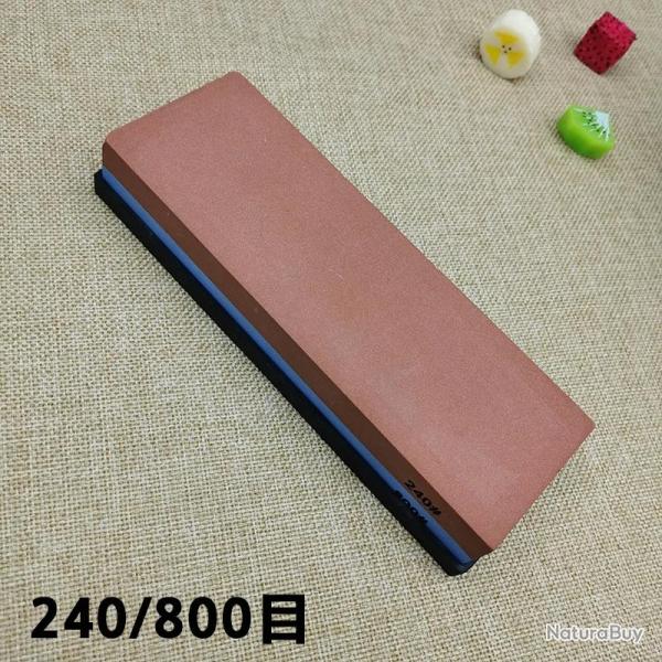 Pierre a Eau a Aiguiser les Couteaux Double Face, Modele: 240/400