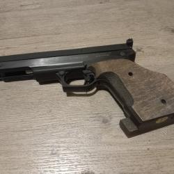 Pistolet GAMO COMPACT, 3,67 Joules , droitier plombs 4,5