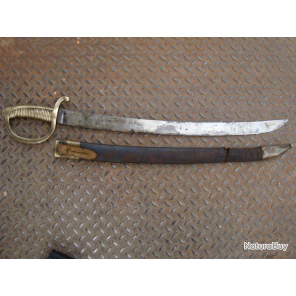 SABRE BRIQUET AVEC FOURREAU