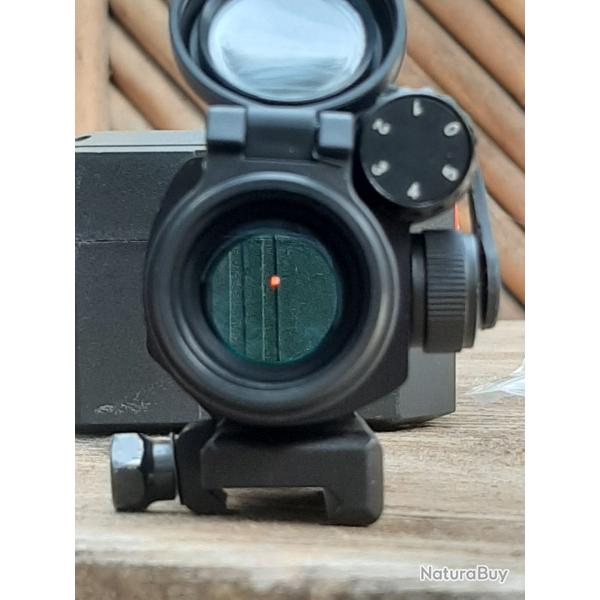 1E  point rouge marqu  AIMPOINT