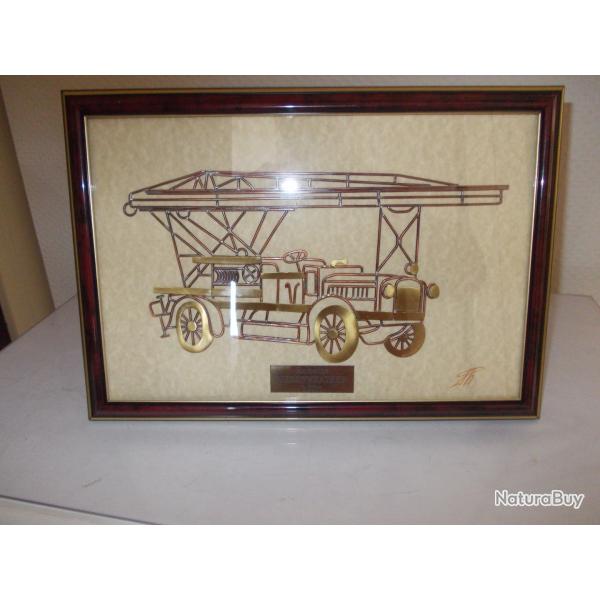 SAPEURS POMPIERS " ECHELLE MERRYWEATHER 1926 " CADRE  NO  CASQUE