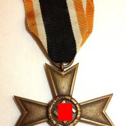 CROIX ALLEMANDE « KVK » de la SECONDE GUERRE.  /9021