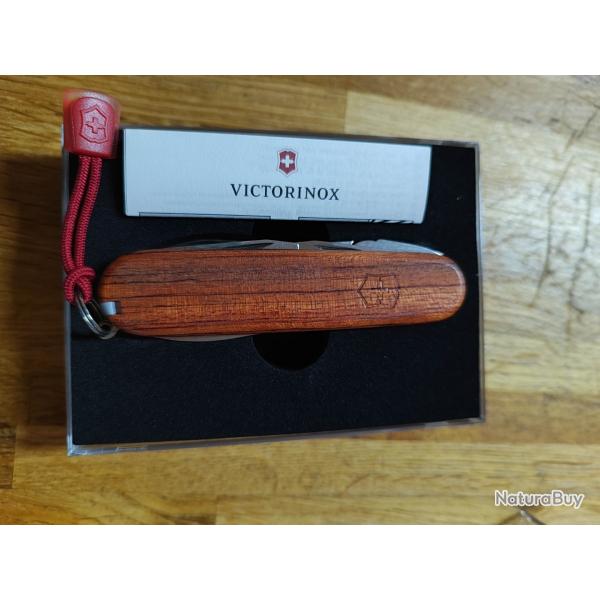 Victorinox Craftsman Bubinga