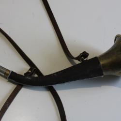 corne de chasse en laiton