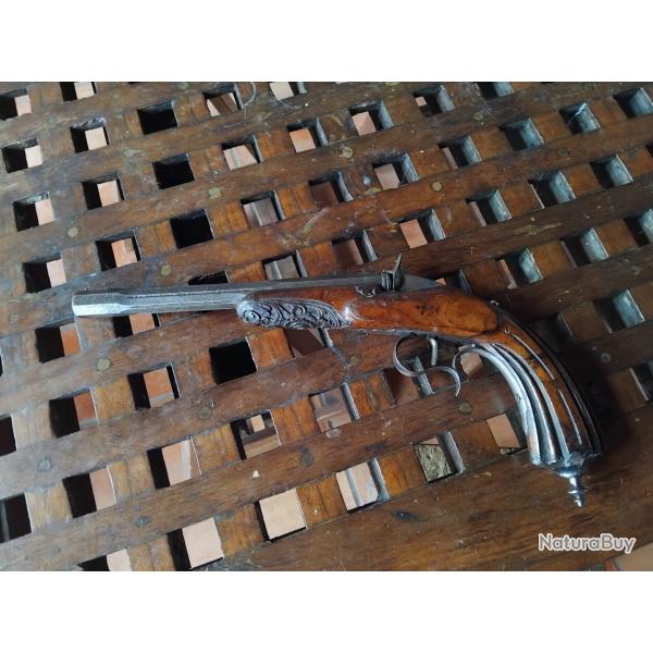 Pistolet de salon gros calibre
