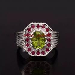 Élégance et Énergie Captivante - Bague en Argent Sterling avec Pierres naturelles : péridot et rubis