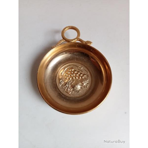 testeur de vin ancien diamtre 7,5 cm en plaqu or