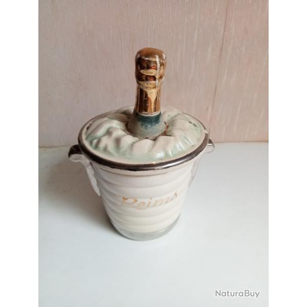 pot de champagne en ceramique de reims sign hauteur 15 cm