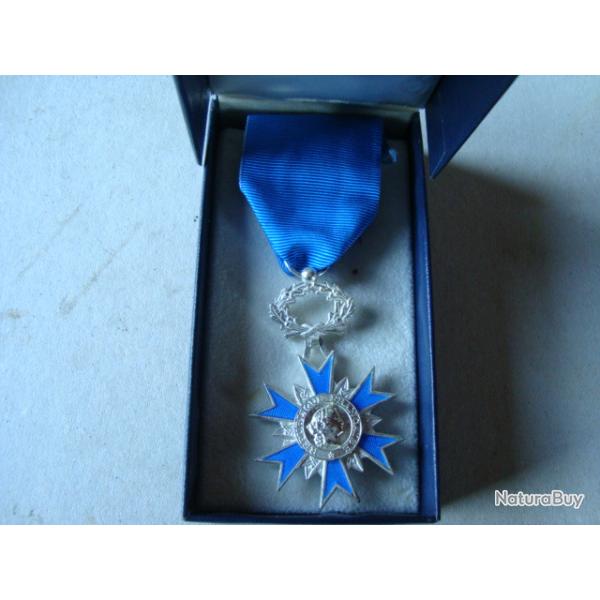 MEDAILLE ORDRE NATIONAL DU MERITE