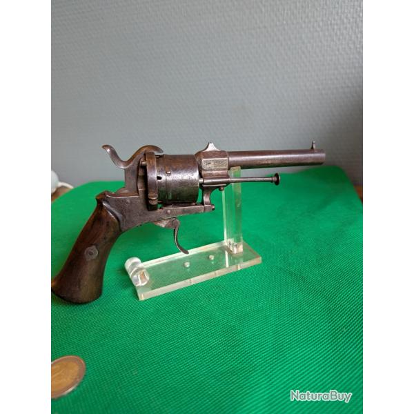 RARE MODELE DE REVOLVER A BROCHE CAL 9 MM st Etienne