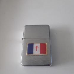 BRIQUET METAL TYPE U.S. "FRANCE LIBRE"MODELE 2