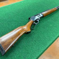 MARLIN 444 S AVEC DES ORGANES DE VISE GHOST RING ET RAIL LONG