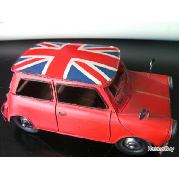 Mini voiture AUSTIN vantage mtal
