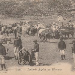 CPA - Batterie Alpine au Bivouac N°0200
