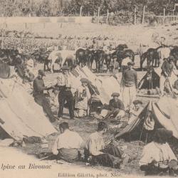 CPA - Batterie Alpine au bivouac N°0201